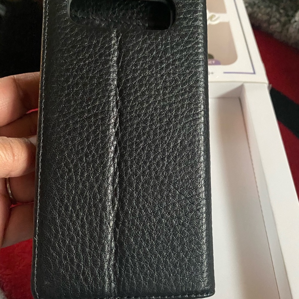 Almost New Phone Case Used Once Didnt Like Phone - image 4